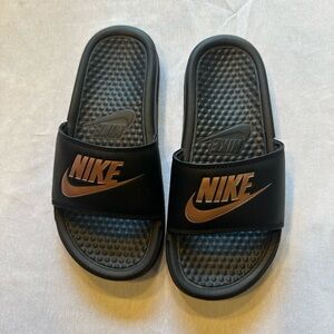 Nike Women's Slides Black Pink Rose Gold Size 5
